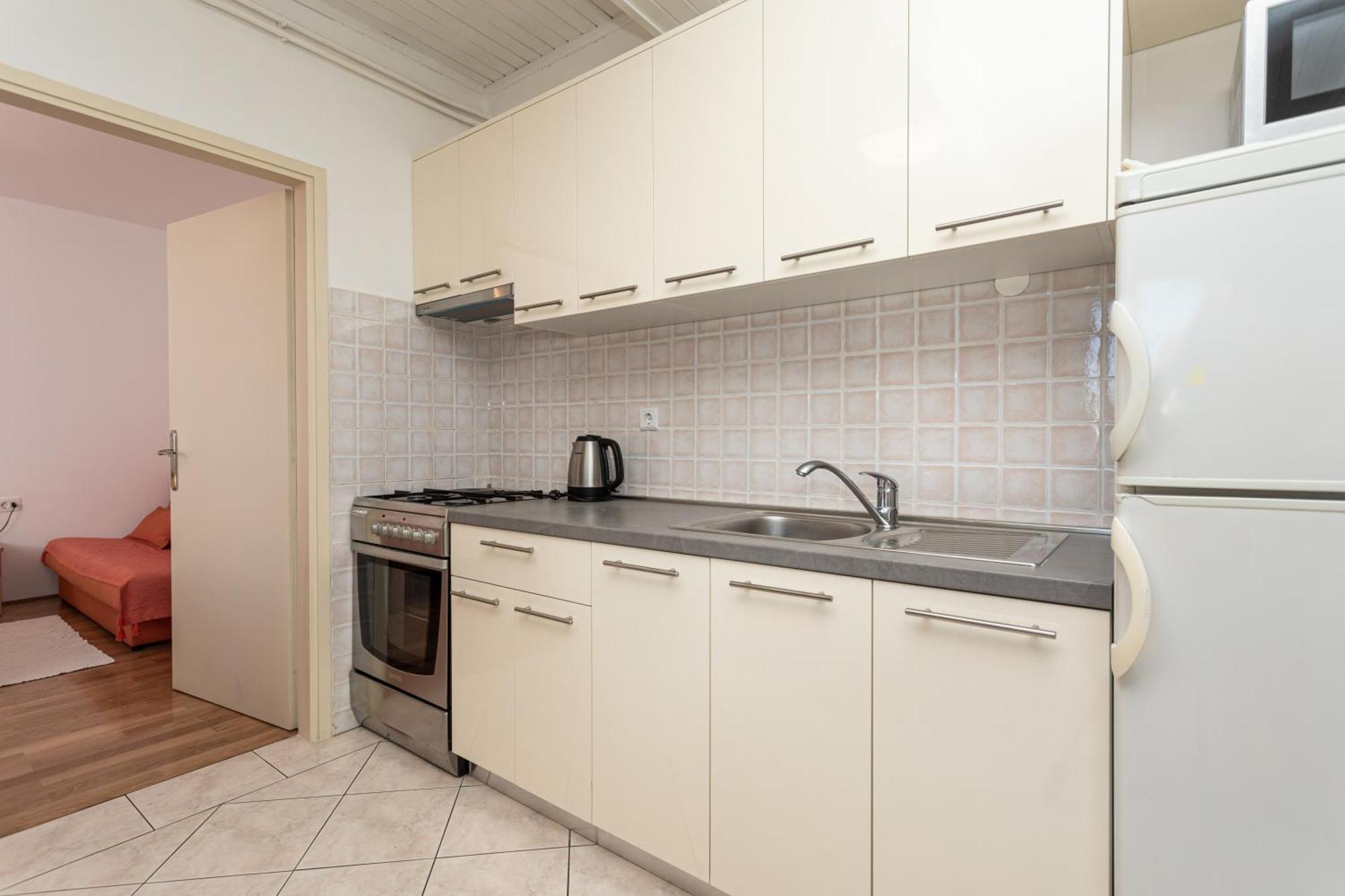 Apartments Villa Ana Krk Town Rum bild