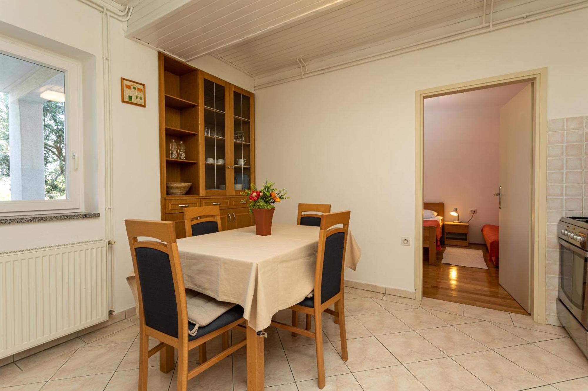 Apartments Villa Ana Krk Town Rum bild