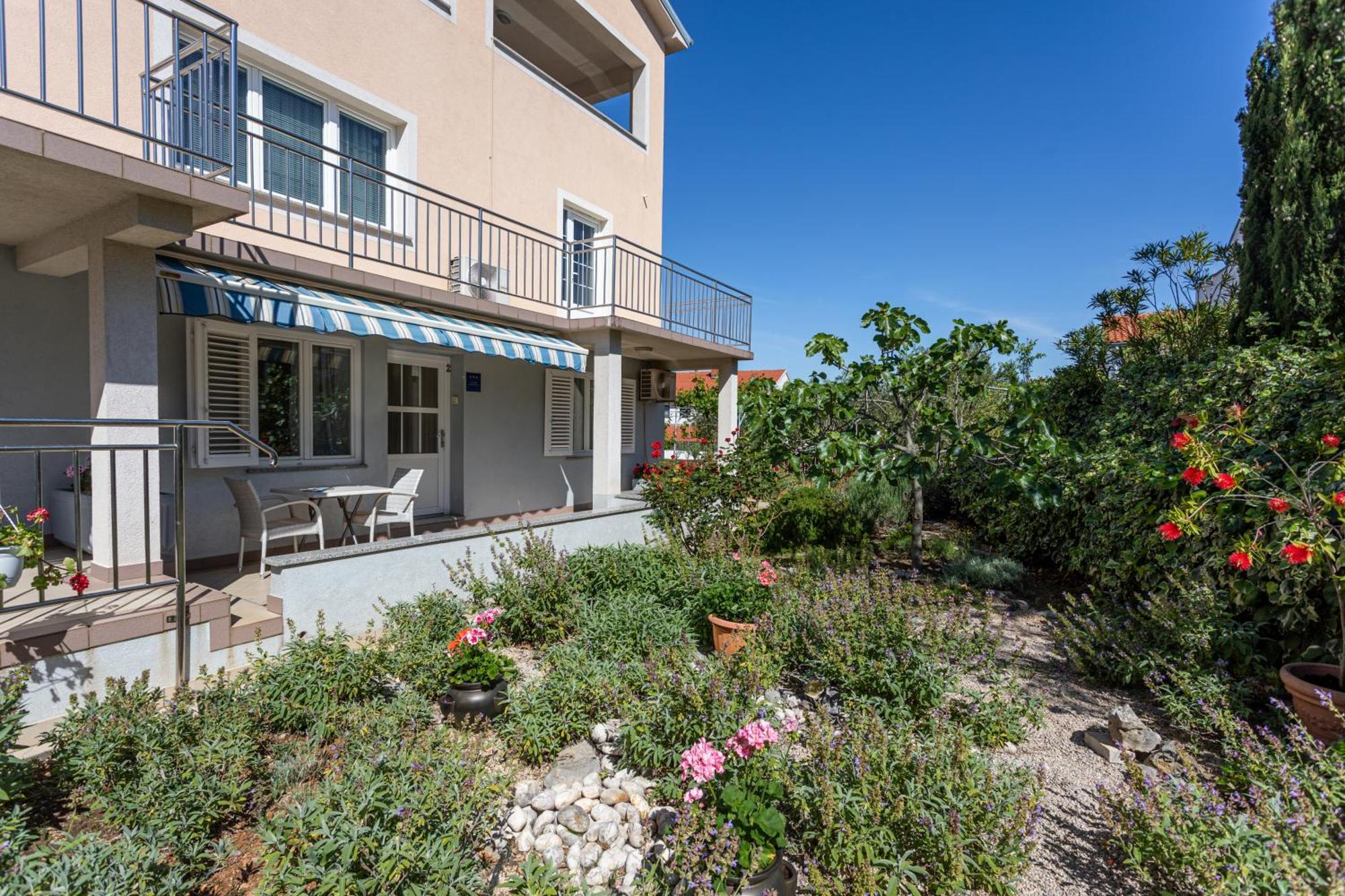 Apartments Villa Ana Krk Town Rum bild