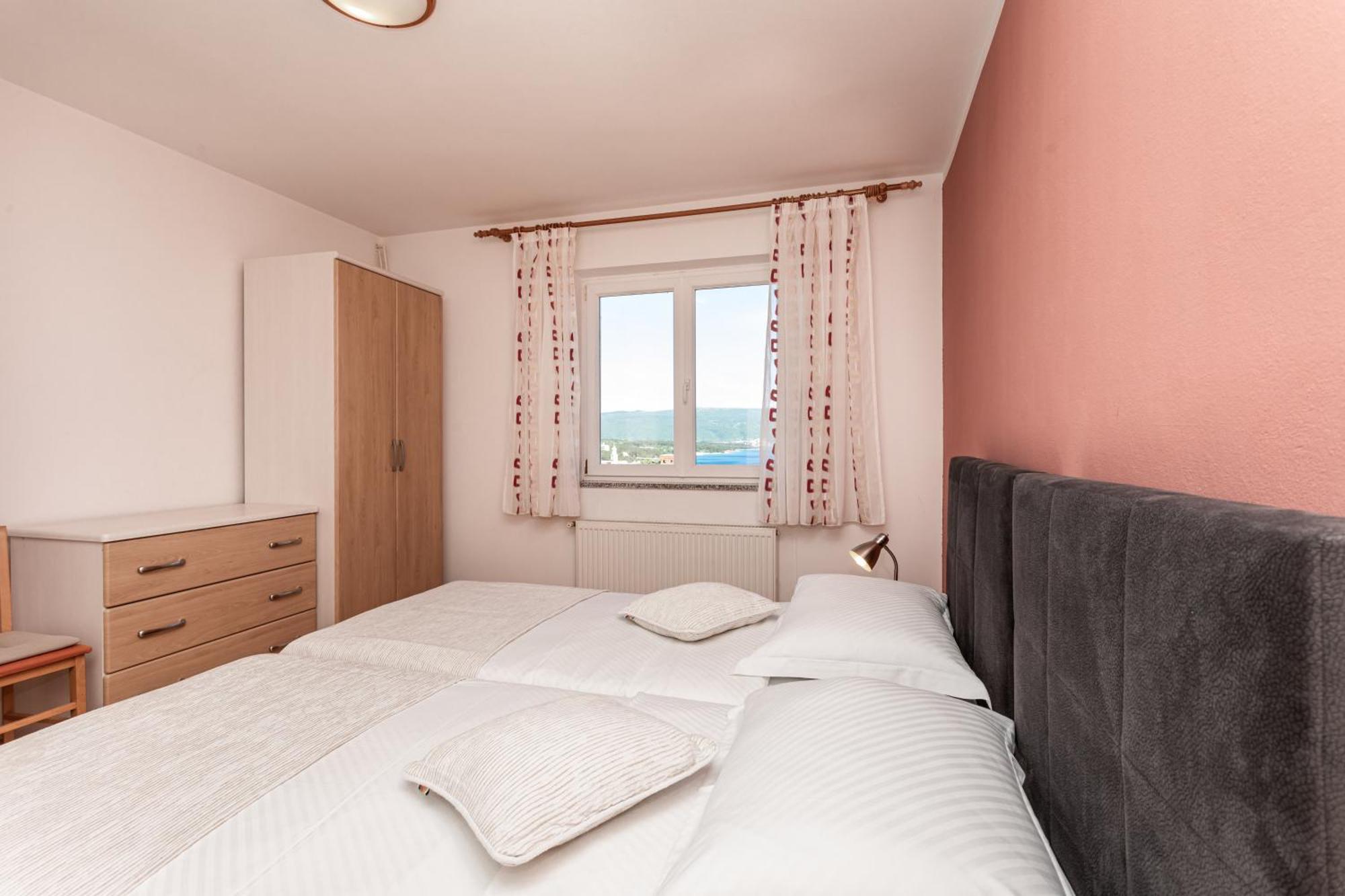 Apartments Villa Ana Krk Town Rum bild